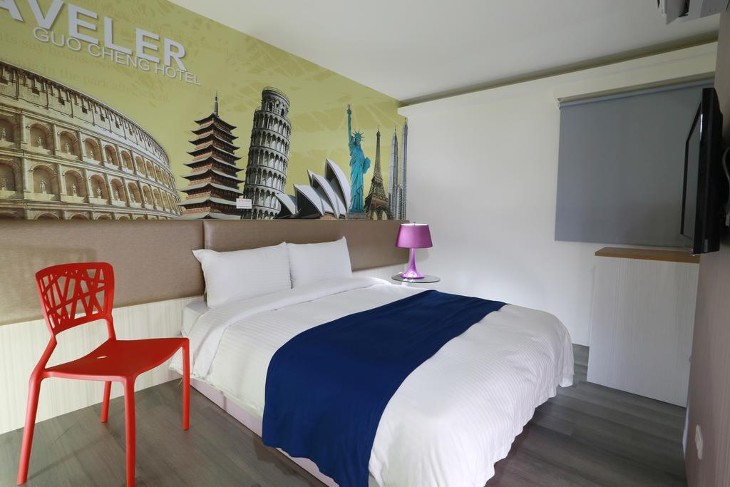 Guo Chen Hotel Luodong Chambre photo
